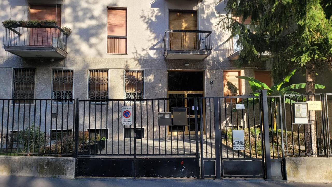 Milano City Apartments - Stylish House Free Wifi-Parking-Airport Eksteriør billede